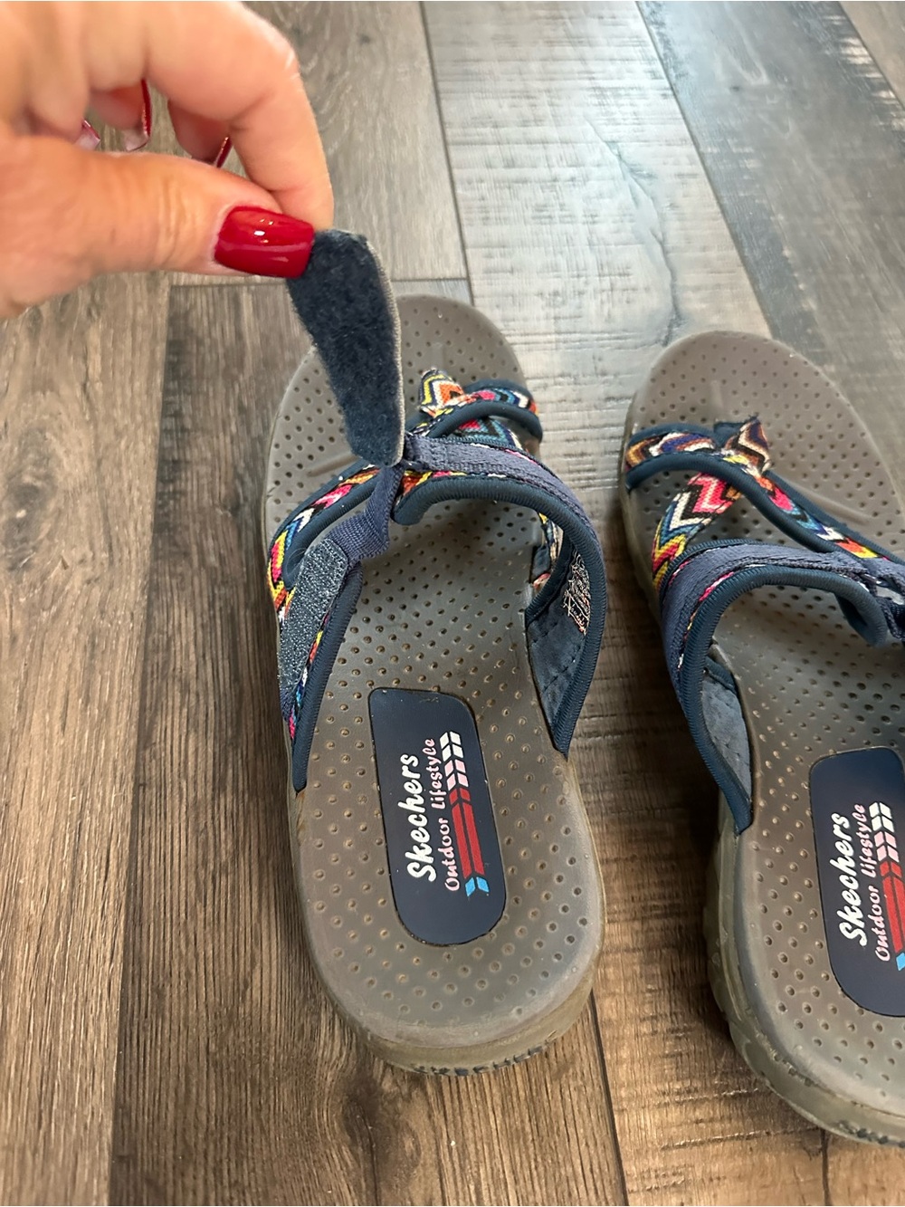 Skechers Women's Reggae-Zig Swag sandals in the navy/multicolor colorway Size 7 - Picture 5 of 7